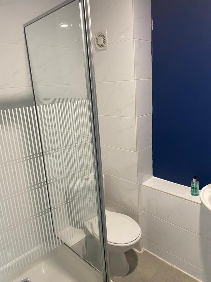 Iway Inn Hotel Cambridge  Bagian luar foto