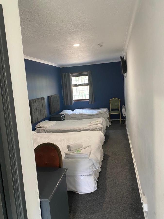 Iway Inn Hotel Cambridge  Bagian luar foto