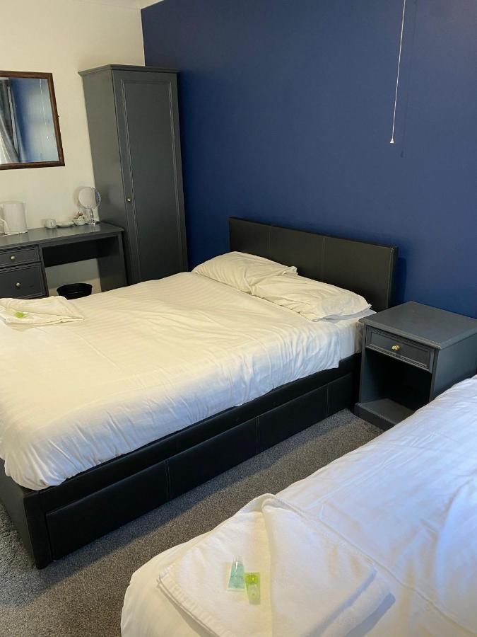 Iway Inn Hotel Cambridge  Bagian luar foto