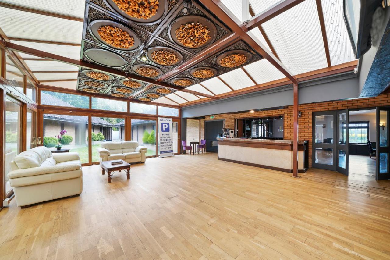 Iway Inn Hotel Cambridge  Bagian luar foto